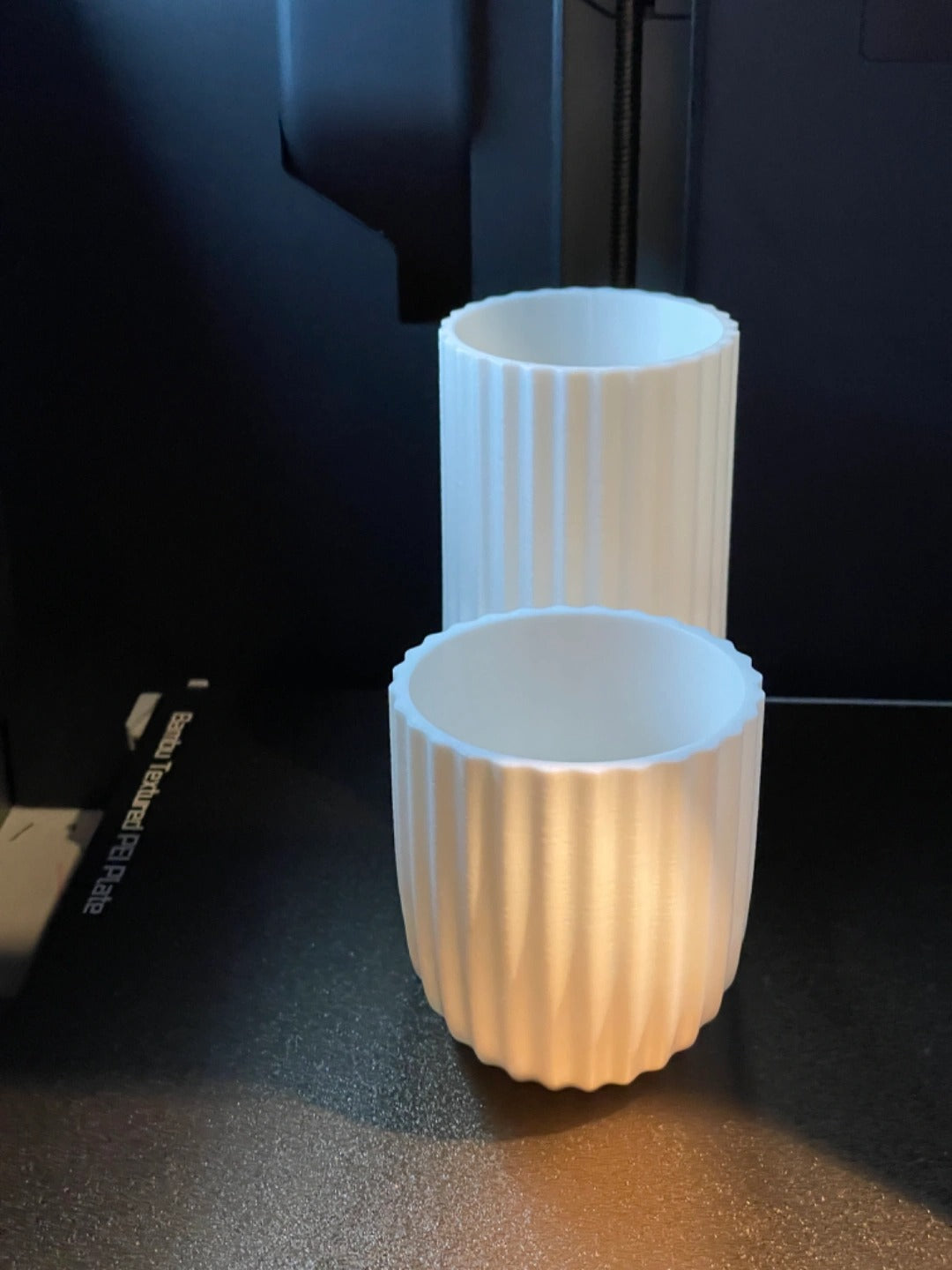 Modern U Shaped Vase – byVORM