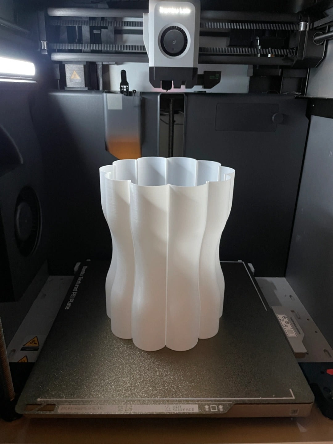 Interchangeable Filament Vase – byVORM