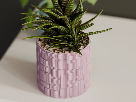 Modern Geo Ribbed Pot – byVORM
