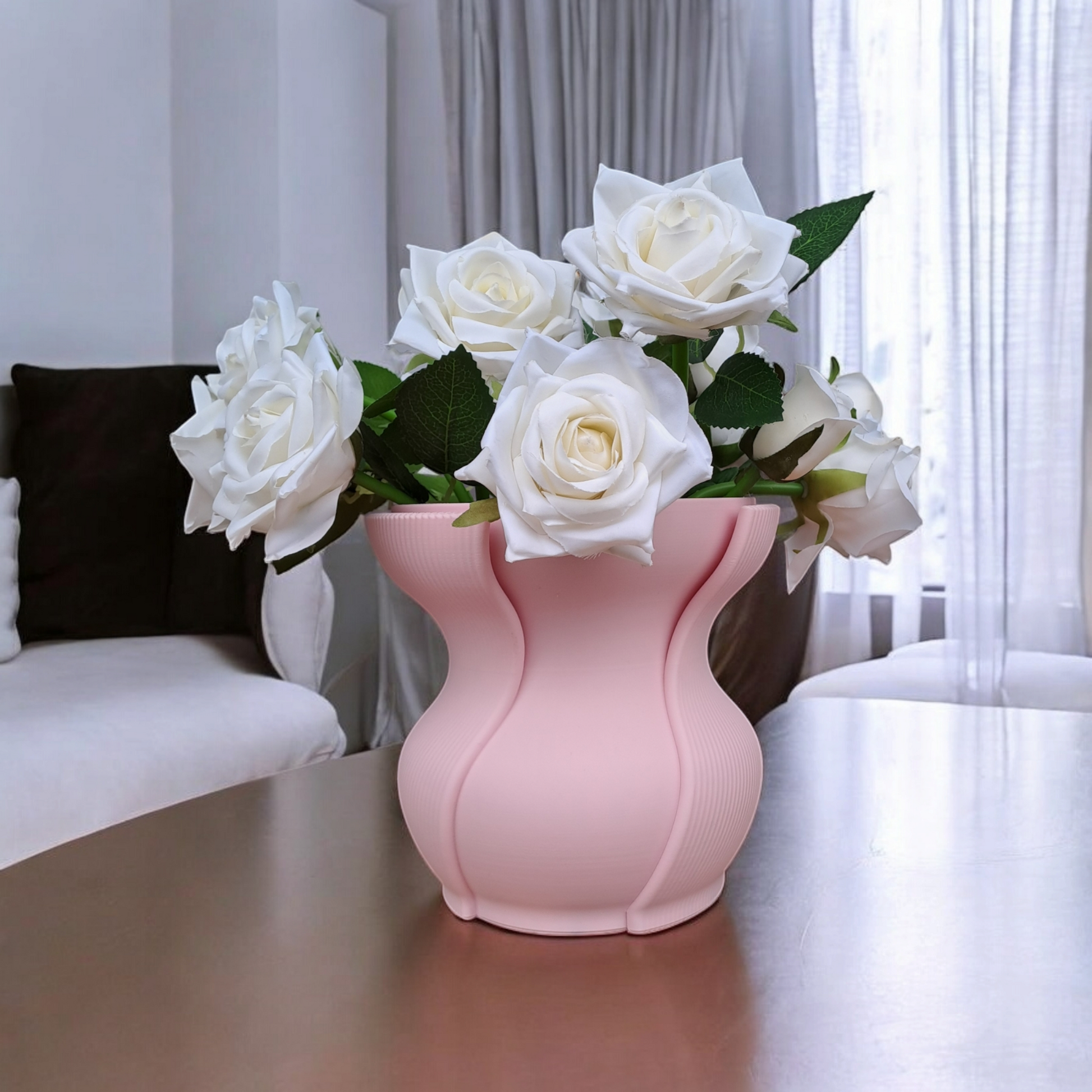 Aera Sculptural Vase – byVORM