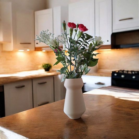 Athen Cone Vase - byVORM