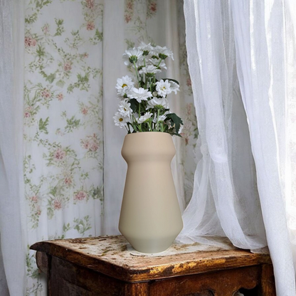 Athen Cone Vase - byVORM
