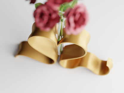 Ribbon Heart Vase – byVORM