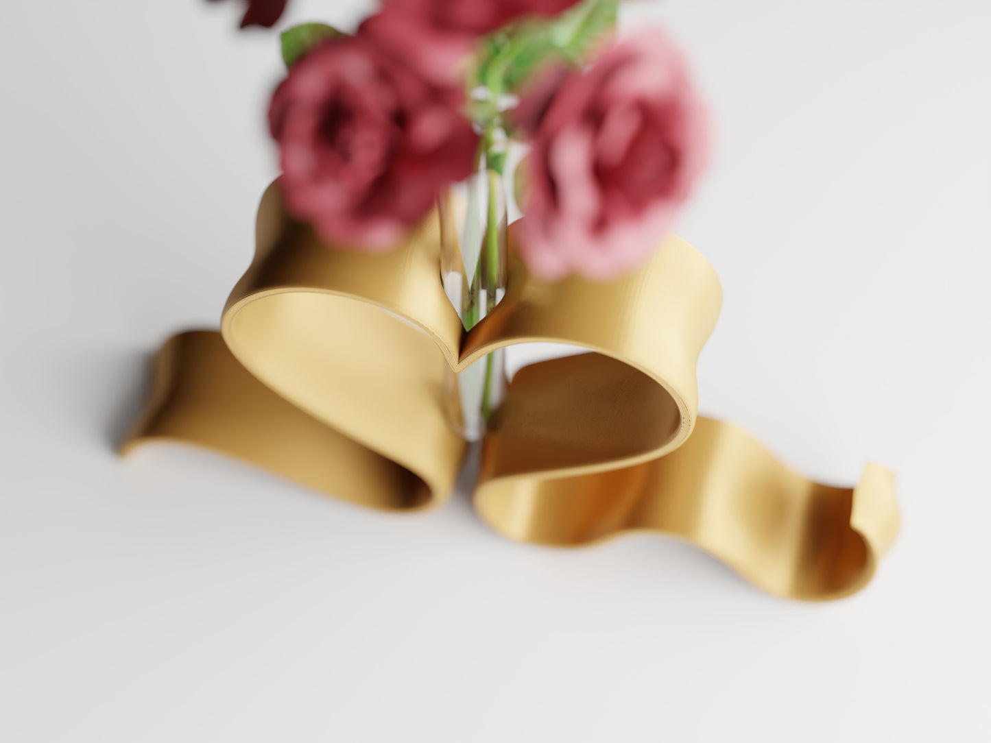 Ribbon Heart Vase – byVORM