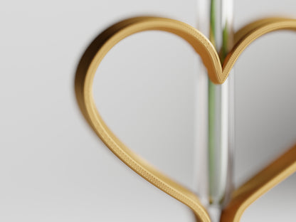 Ribbon Heart Vase – byVORM