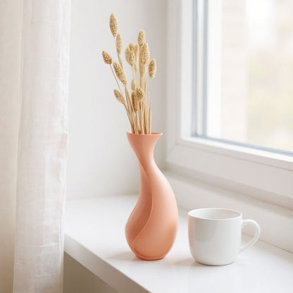 Aura Minimalist Vase – byVORM
