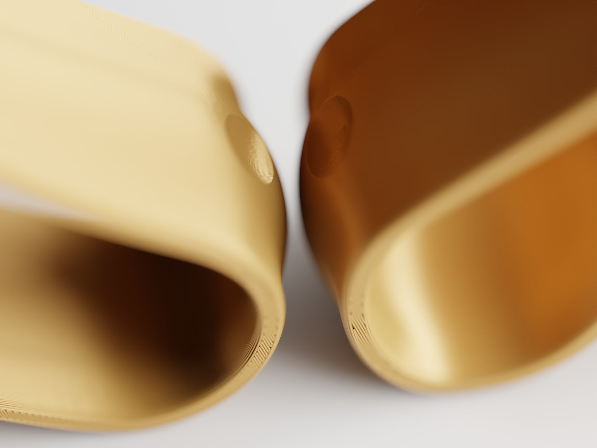Ribbon Heart Vase – byVORM