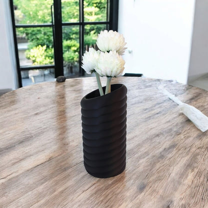 Swirly Vase – byVORM