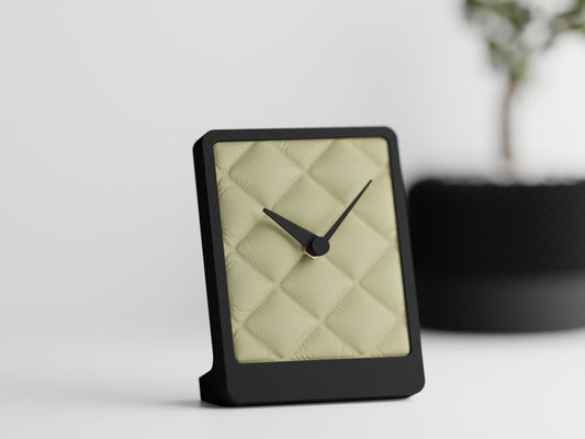 Cloth Pattern Clock – byVORM