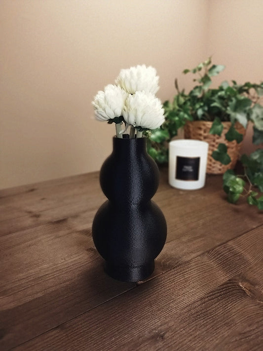 Curved Design Vase – byVORM
