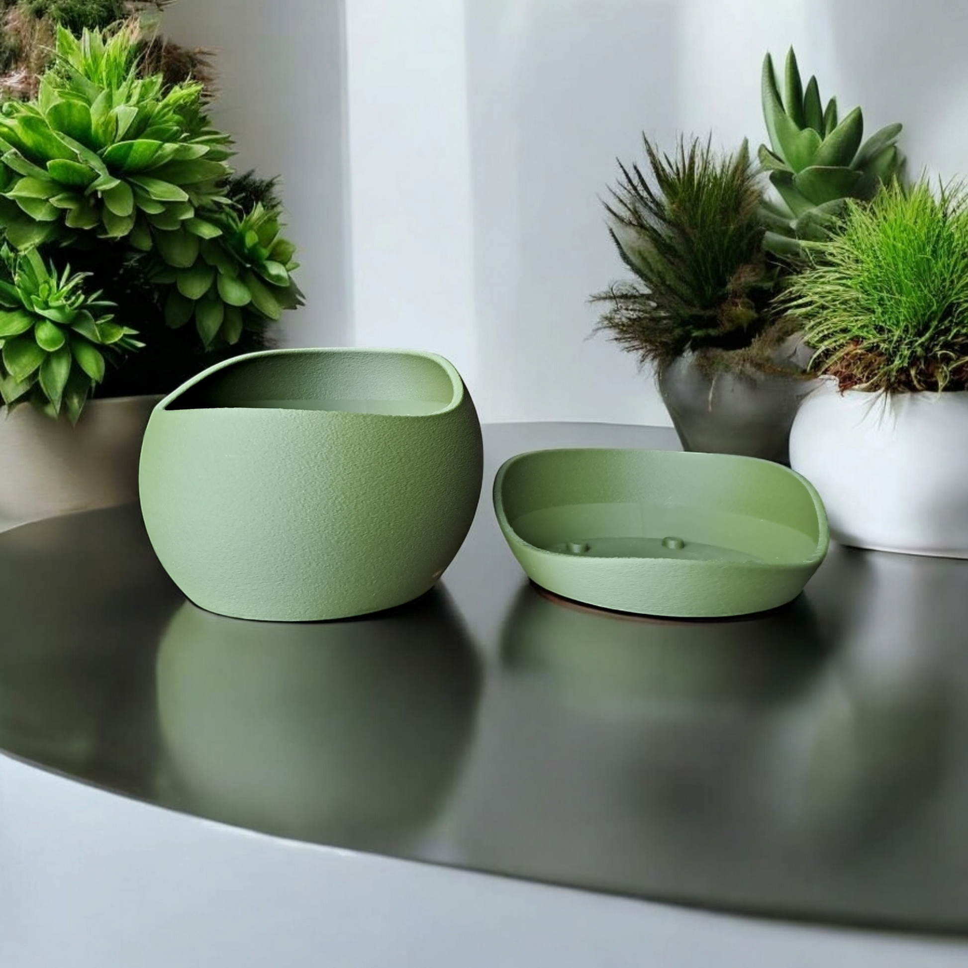 Shark Skin Plant Pot - byVORM
