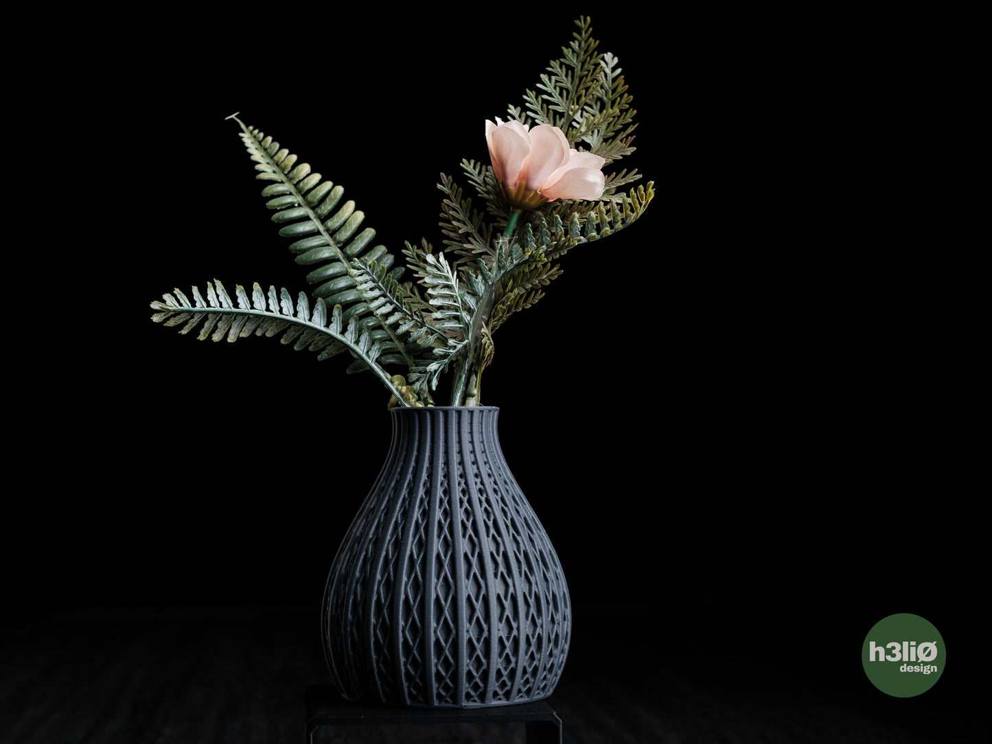 Perpetuo Vase - byVORM