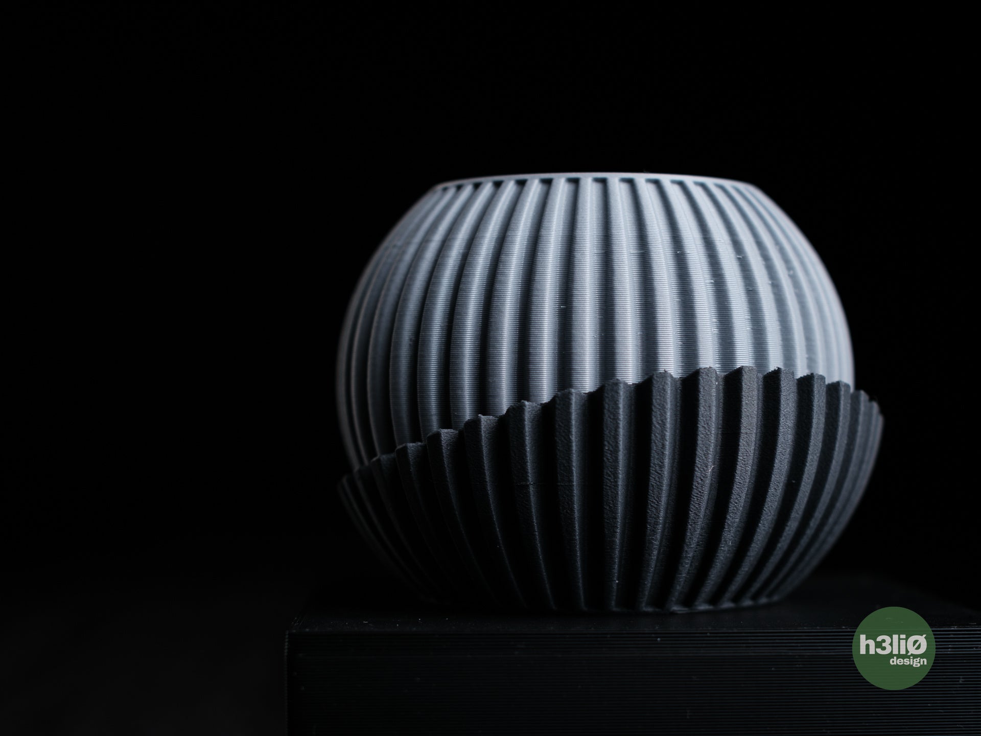 Zenith Planter - byVORM